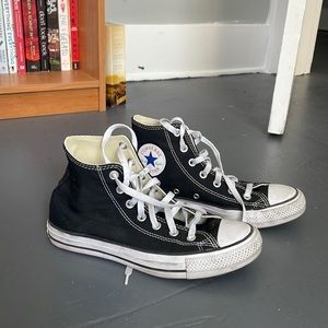 Black Converse Size 8